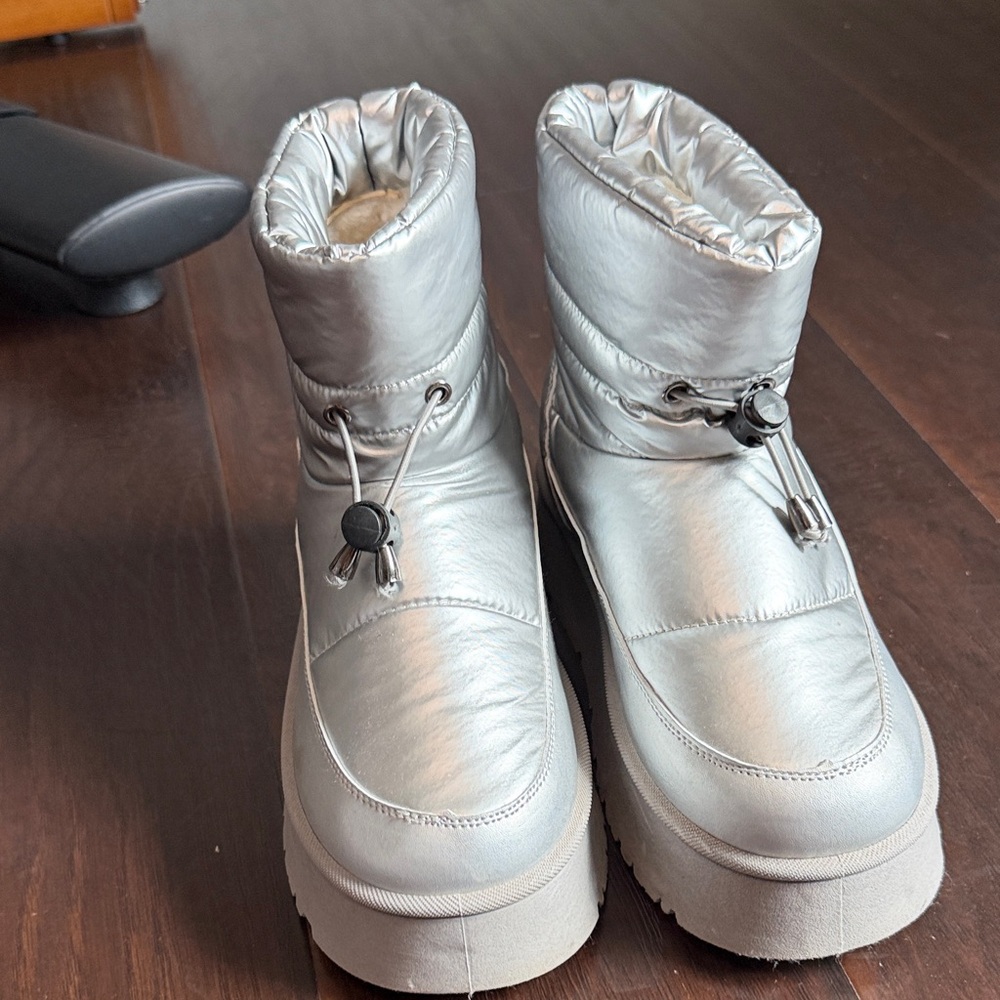 Metallic Silver Puffer Platform Winter Boots